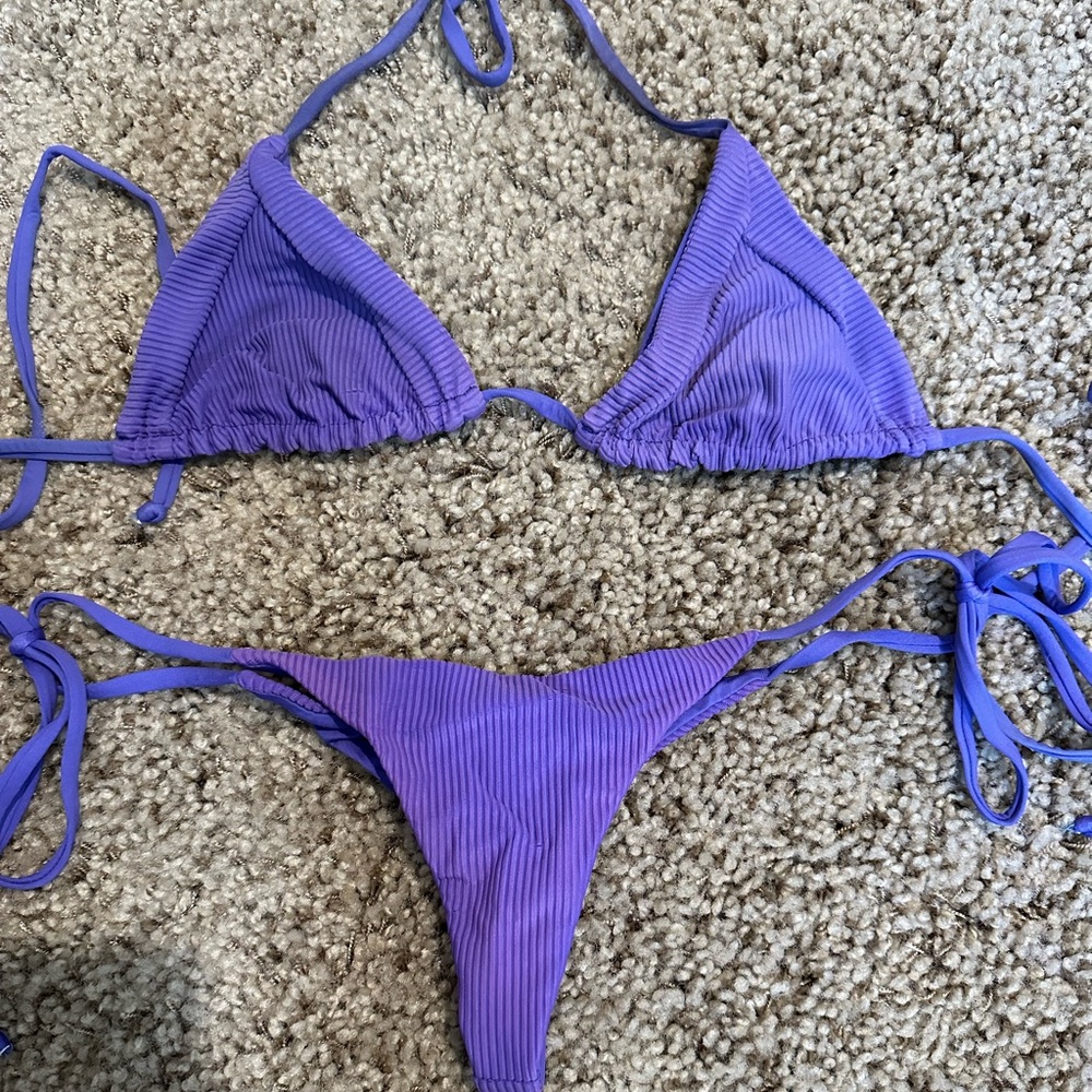 Frankie’s bikinis swimsuit